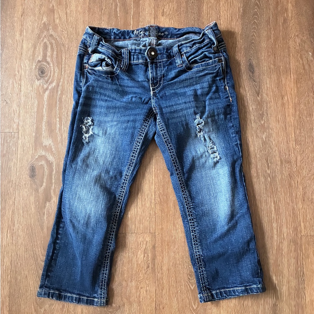 Vintage Ariya Jeans Capris
